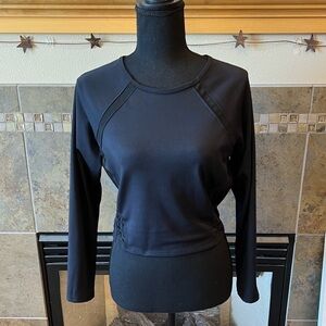 Black cropped workout top from Victoria’s Secret, size large.